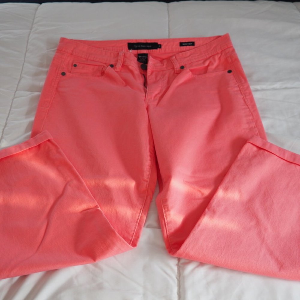Calvin Klein size 12 skinny crop pants